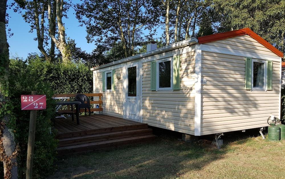 Camping Le Moulin Du Roy Revel  Eksteriør billede