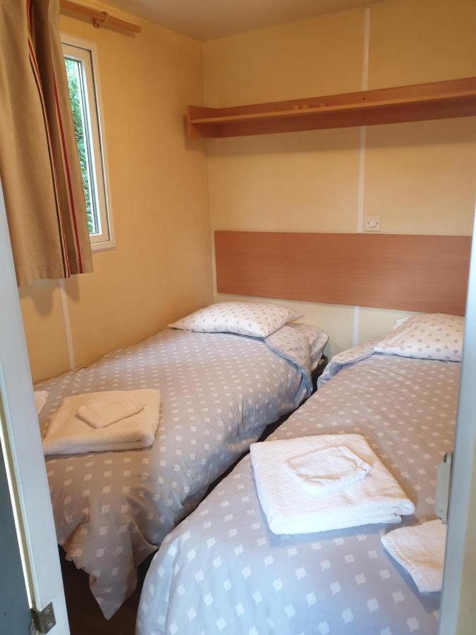 Camping Le Moulin Du Roy Revel  Eksteriør billede